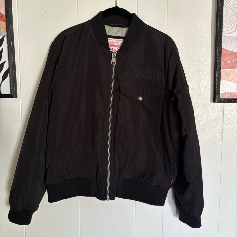 Levi’s Women’s Utility Flight Bomber Jacket size Small